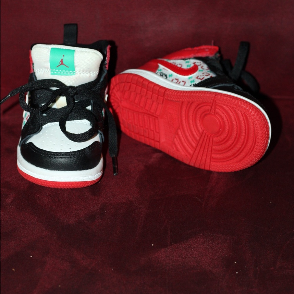 Toddler Jordan 1 Mid SE ‘Ugly Christmas Sweaters’